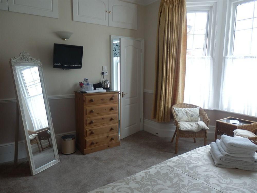 Boyne House Guest House Истборн Екстериор снимка