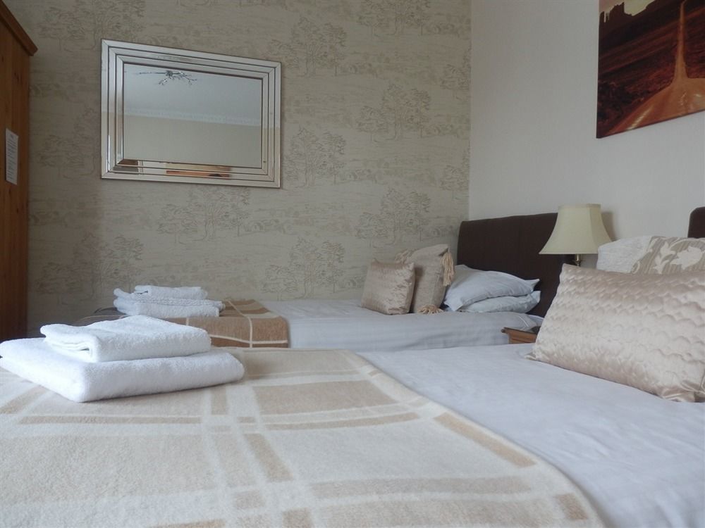 Boyne House Guest House Истборн Екстериор снимка