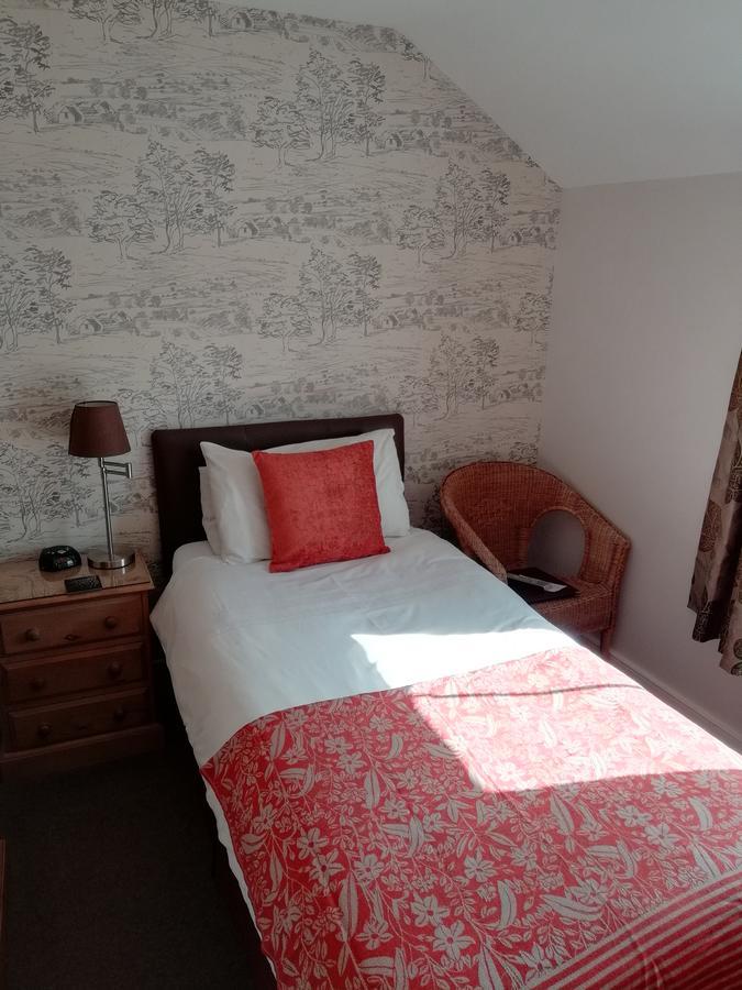 Boyne House Guest House Истборн Екстериор снимка