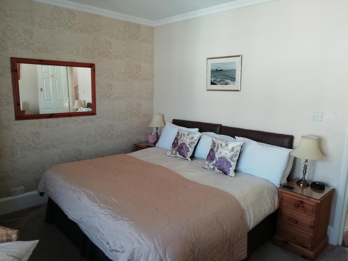 Boyne House Guest House Истборн Екстериор снимка