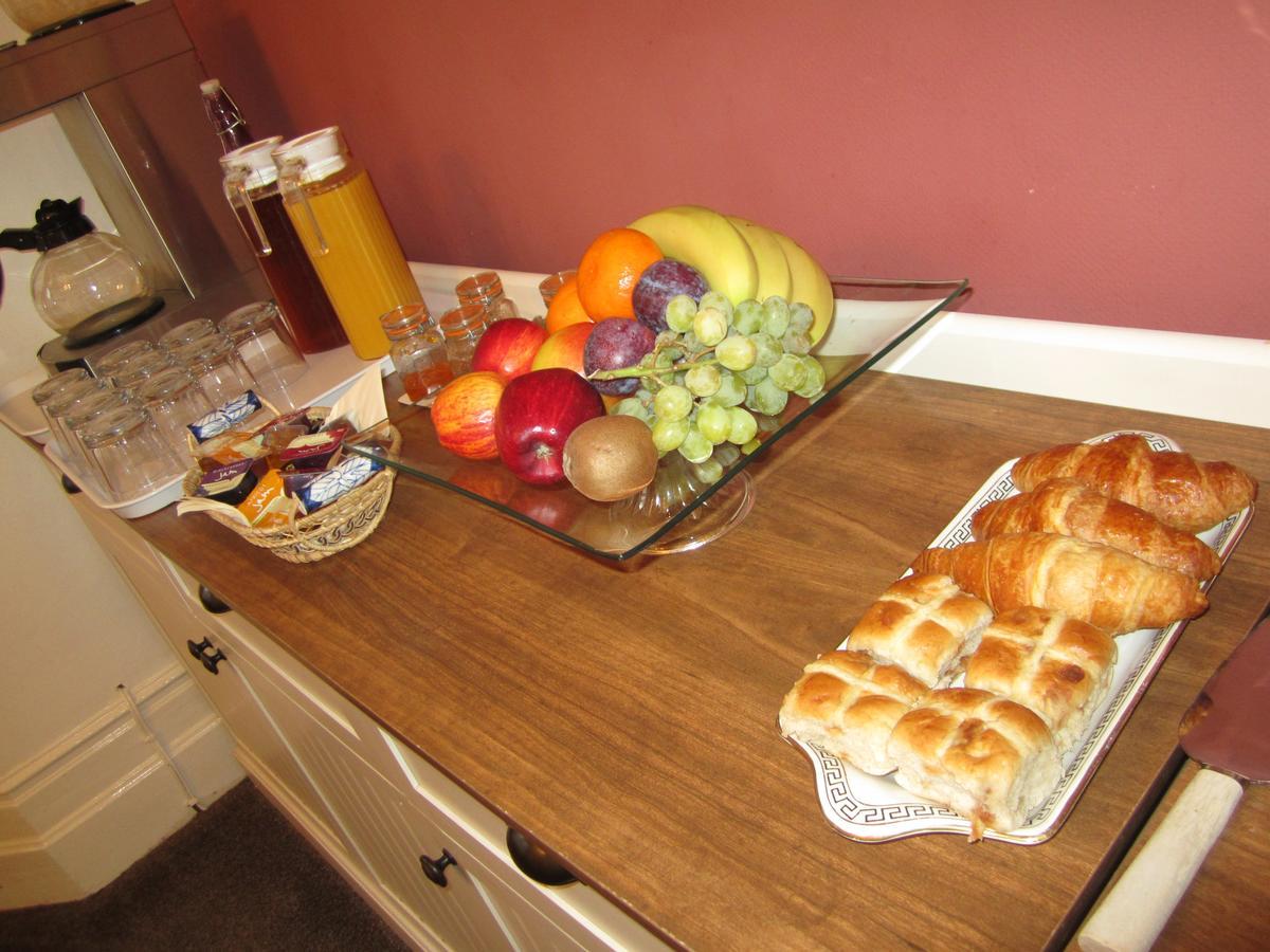 Boyne House Guest House Истборн Екстериор снимка